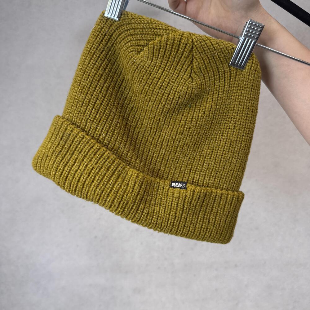 REI Co-op Hat Beanie Fitted Mens One Size Yellow Knit Acrylic Winter Outdoor